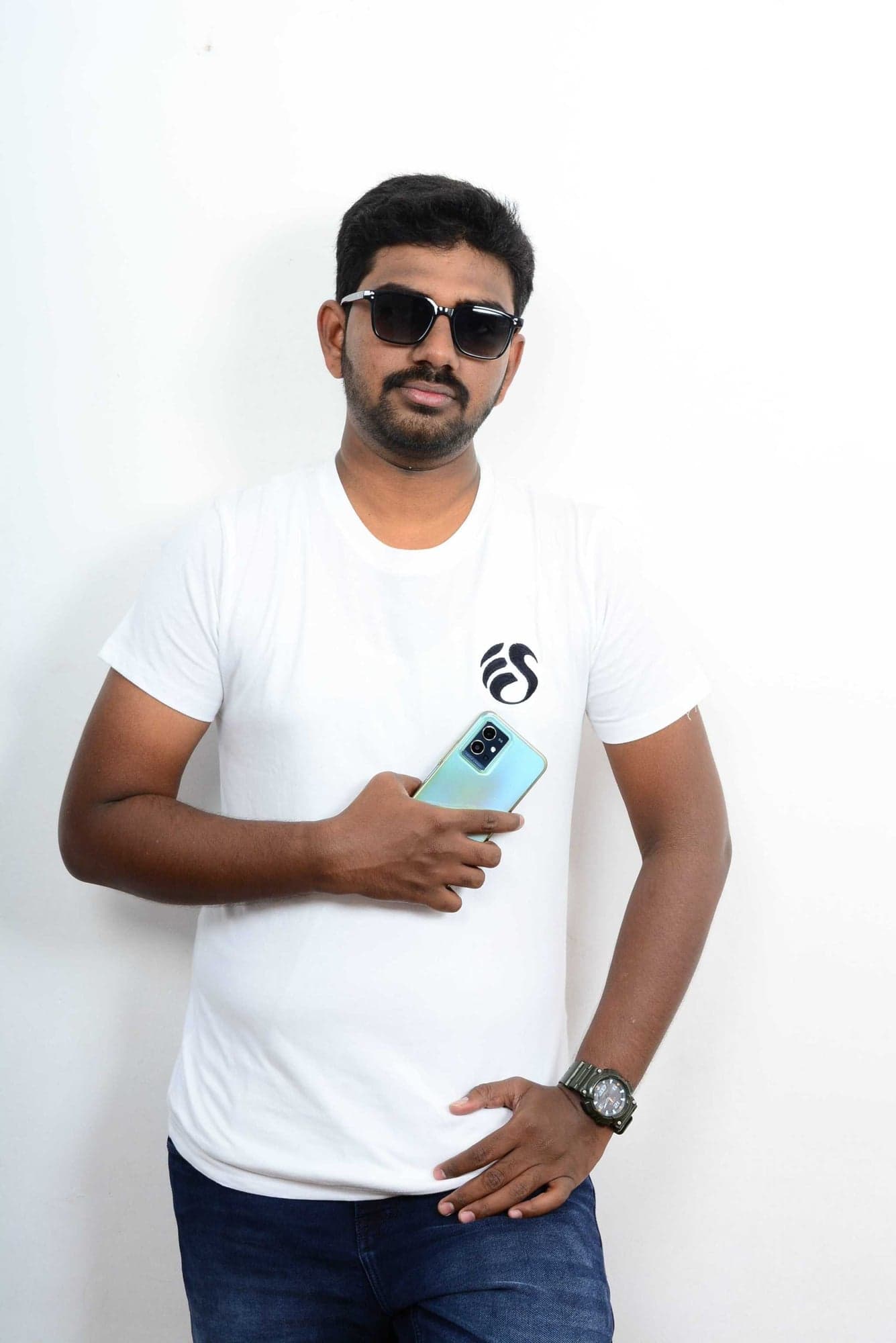 Unisex T-Shirt with Logo Embroidery